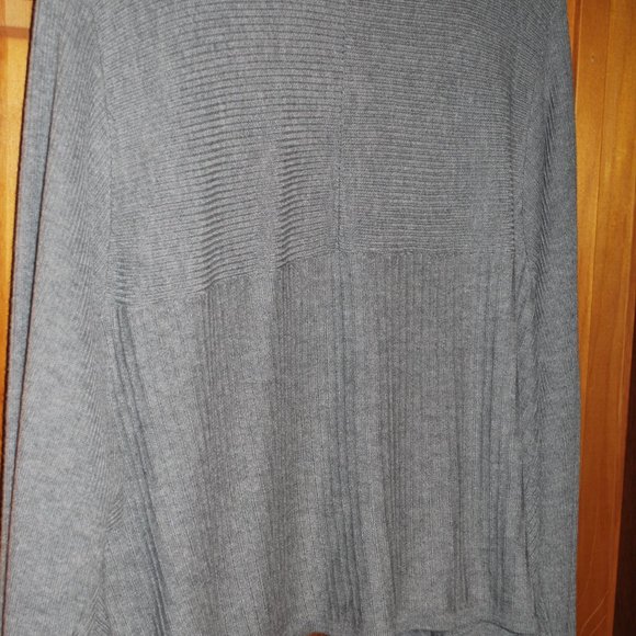 Torrid - Picture 4 of 4